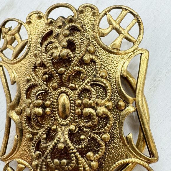 Vintage Germany Gold Tone Scarf Clip Pagoda Chinoiserie Ornate Regal Etruscan - Picture 11 of 11